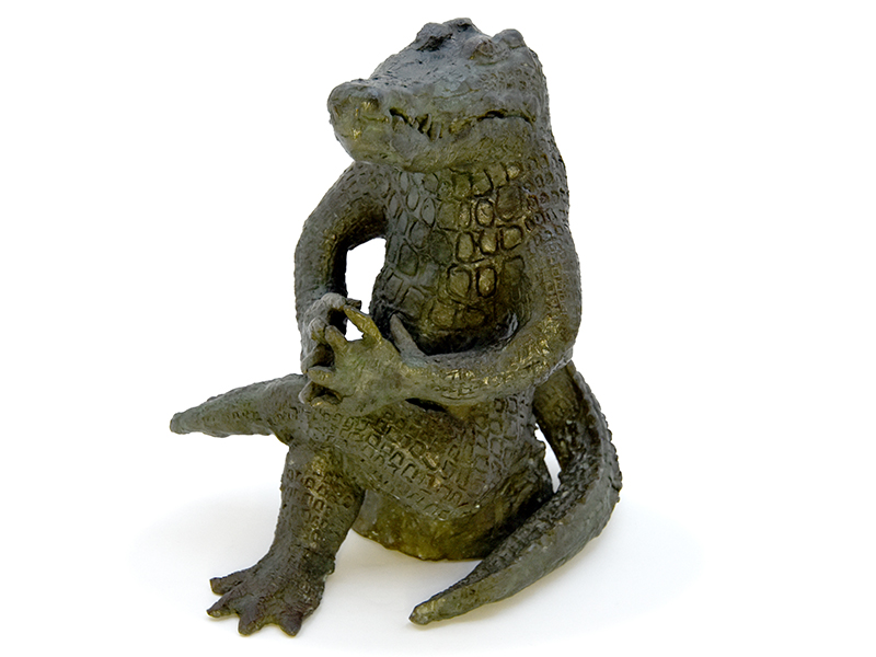 Sculpture crocodile 1